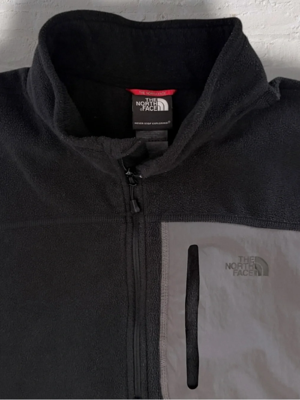 The North Face Men’s XXL Polartec Fleece Quarter Zip Pullover Black Gray